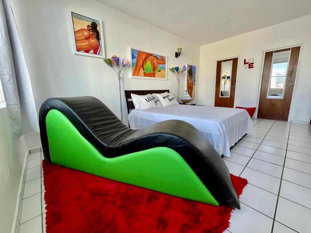 Condado Beachfront Tantra Apartment San Juan Eksteriør bilde
