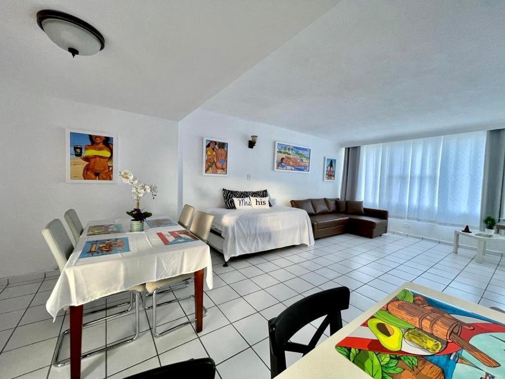 Condado Beachfront Tantra Apartment San Juan Eksteriør bilde